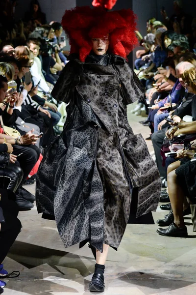 Look 5